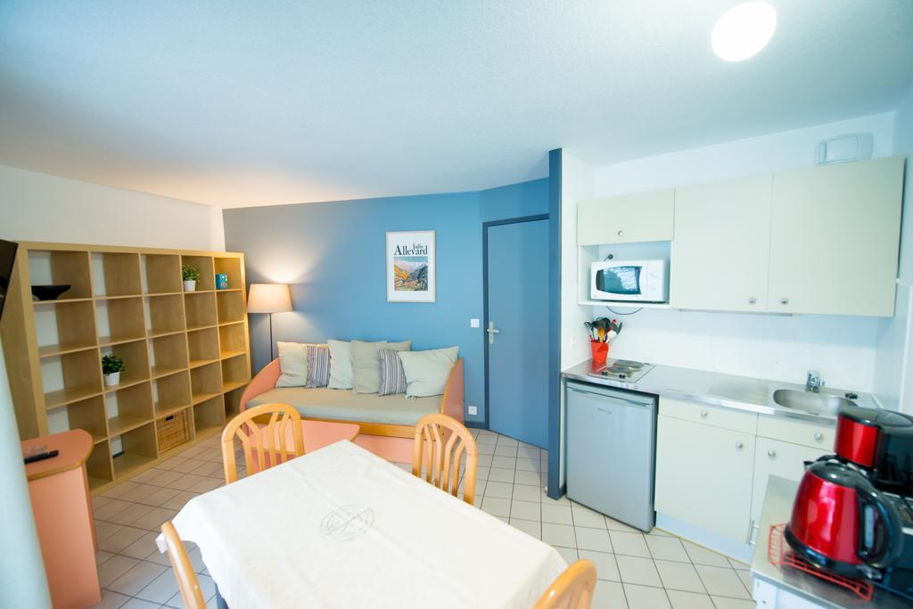 Résidence les Silènes Allevard Extérieur photo
