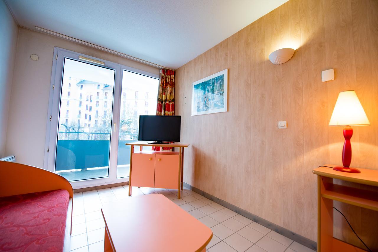 Résidence les Silènes Allevard Extérieur photo